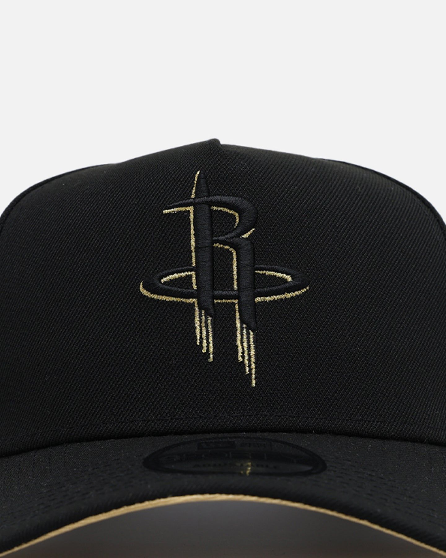 New Era Houston Rockets 'NBA Gold Links' 9FORTY A-Frame Snapback Black/Gold sold by Culture Kings product image thumbnail 5