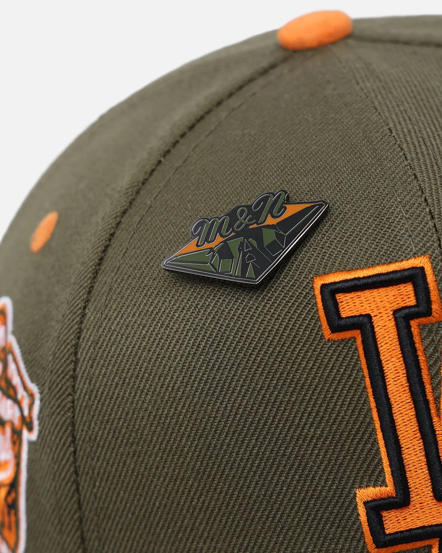 Mitchell & Ness Los Angeles Dodgers 'Harmony Of Hues' Pro Crown Snapback Olive/Orange sold by Culture Kings product image thumbnail 3