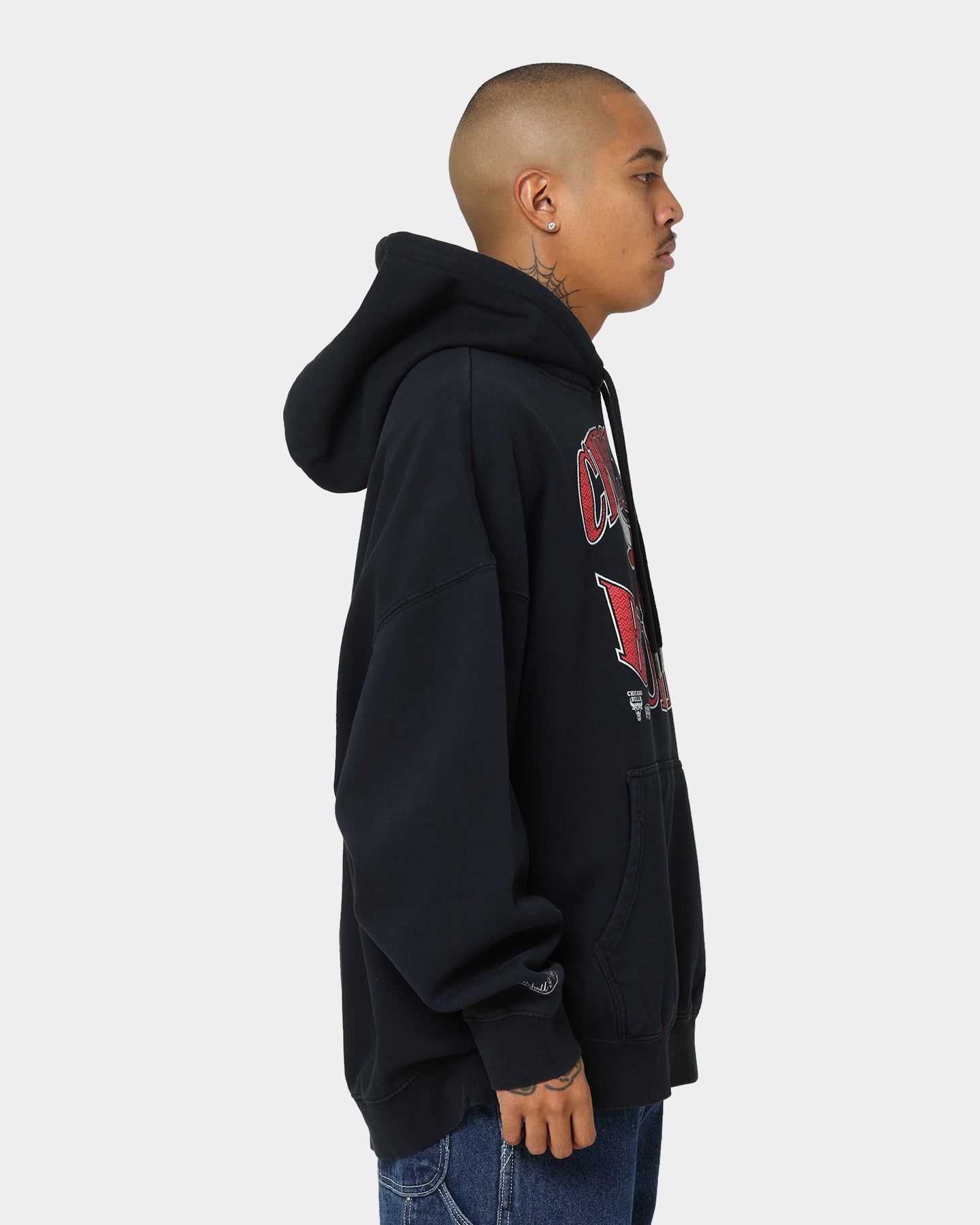 Mitchell & Ness Chicago Bulls Point Guard Hoodie Faded Black sold by Culture Kings product image thumbnail 5