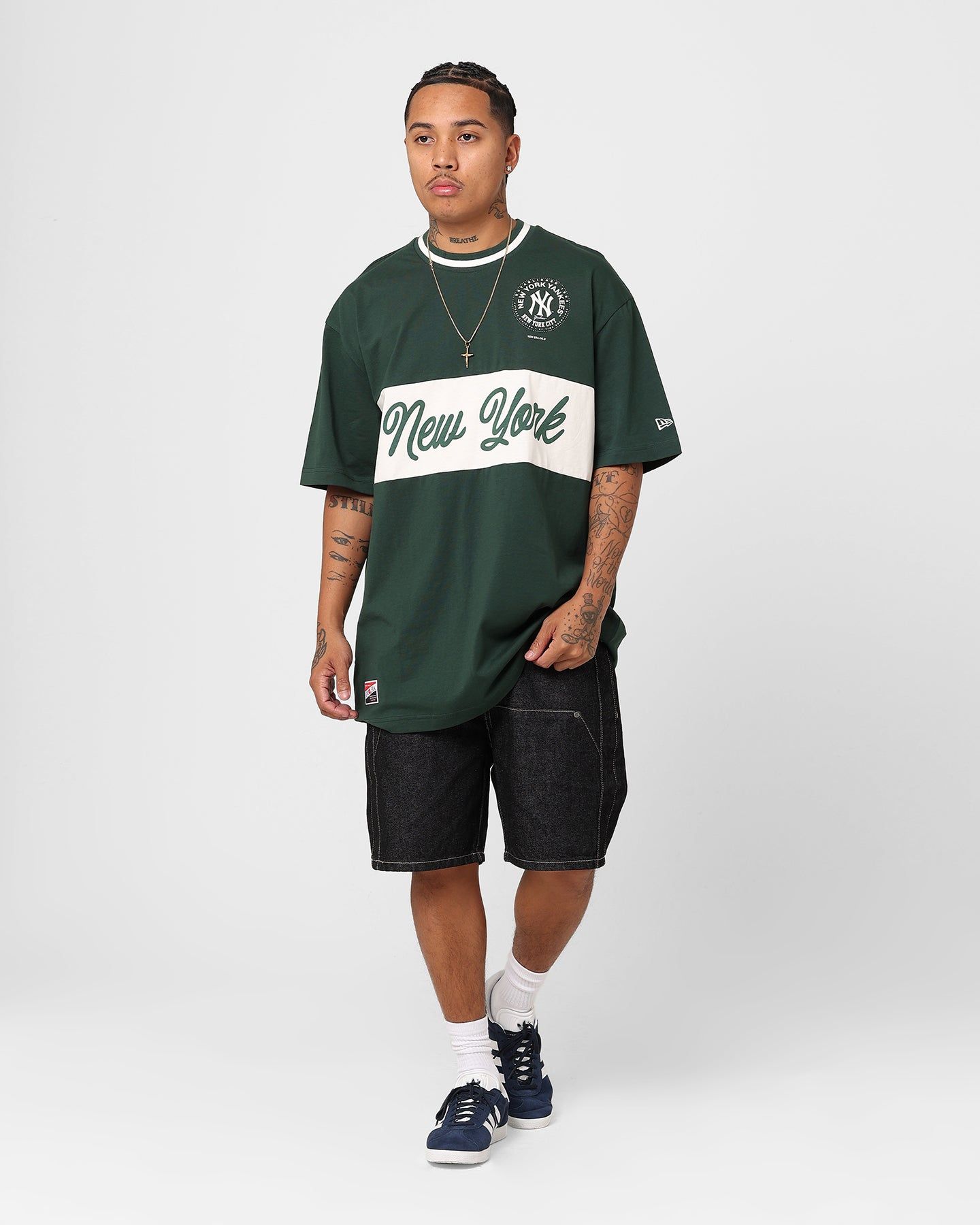New Era New York Yankees Panel T-Shirt Dark Green sold by Culture Kings product image thumbnail 2