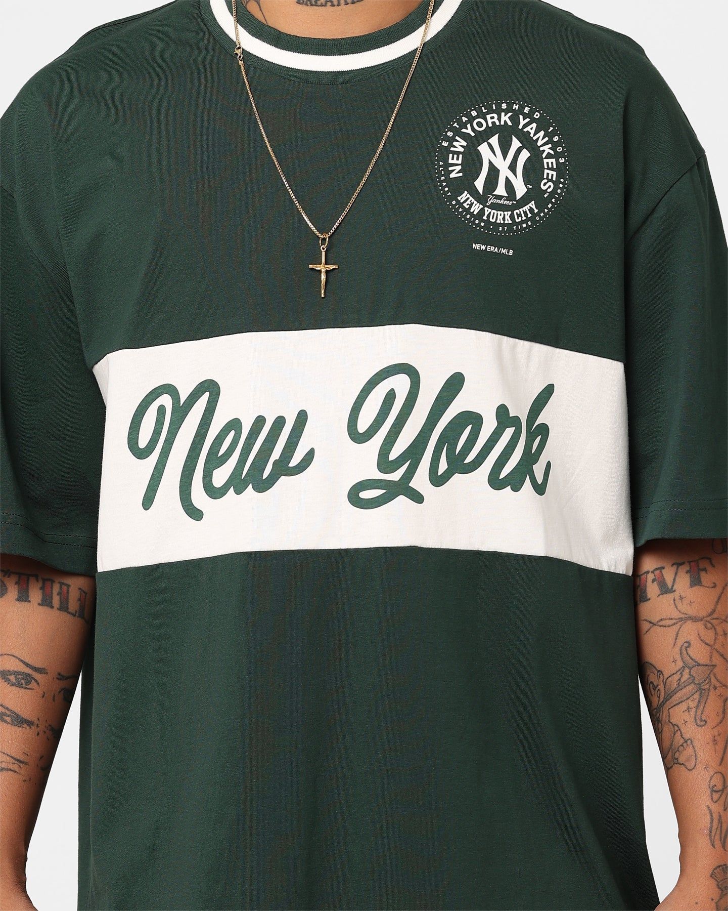 New Era New York Yankees Panel T-Shirt Dark Green sold by Culture Kings product image thumbnail 3