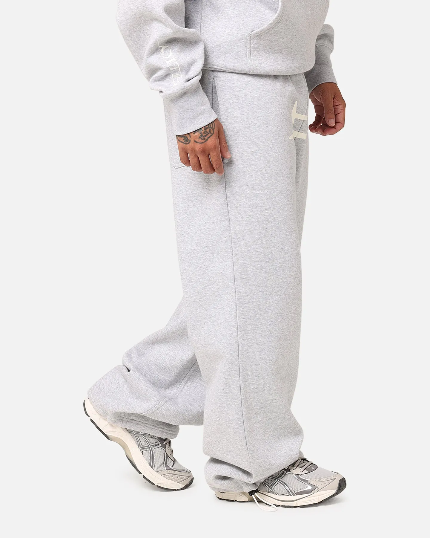 Loiter Hybrid Sweatpants Grey Marle sold by Culture Kings product image thumbnail 5