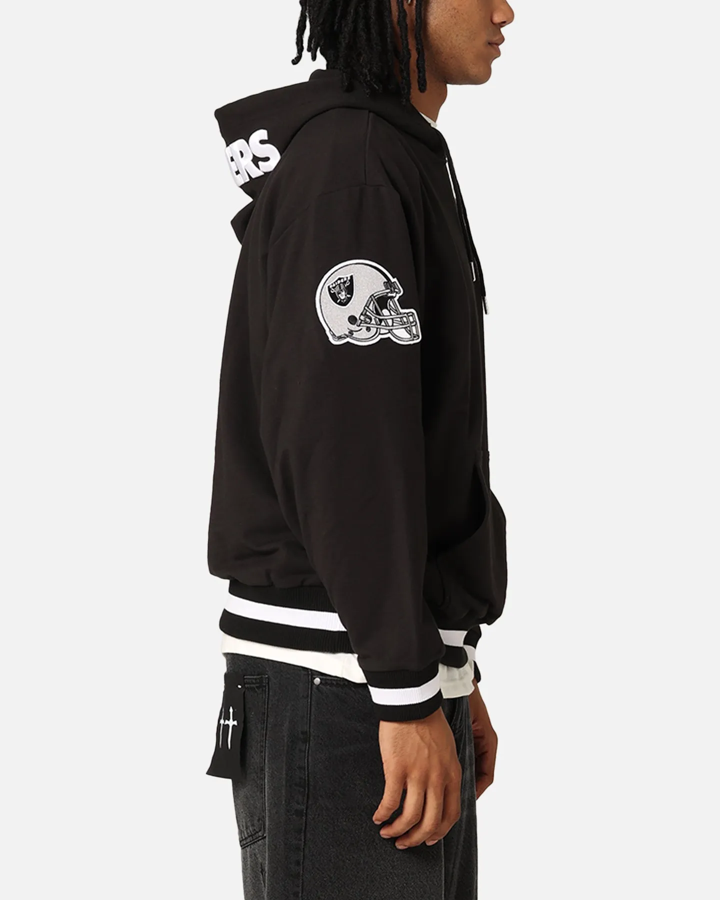 New Era Las Vegas Raiders Hoodie Black sold by Culture Kings product image thumbnail 4