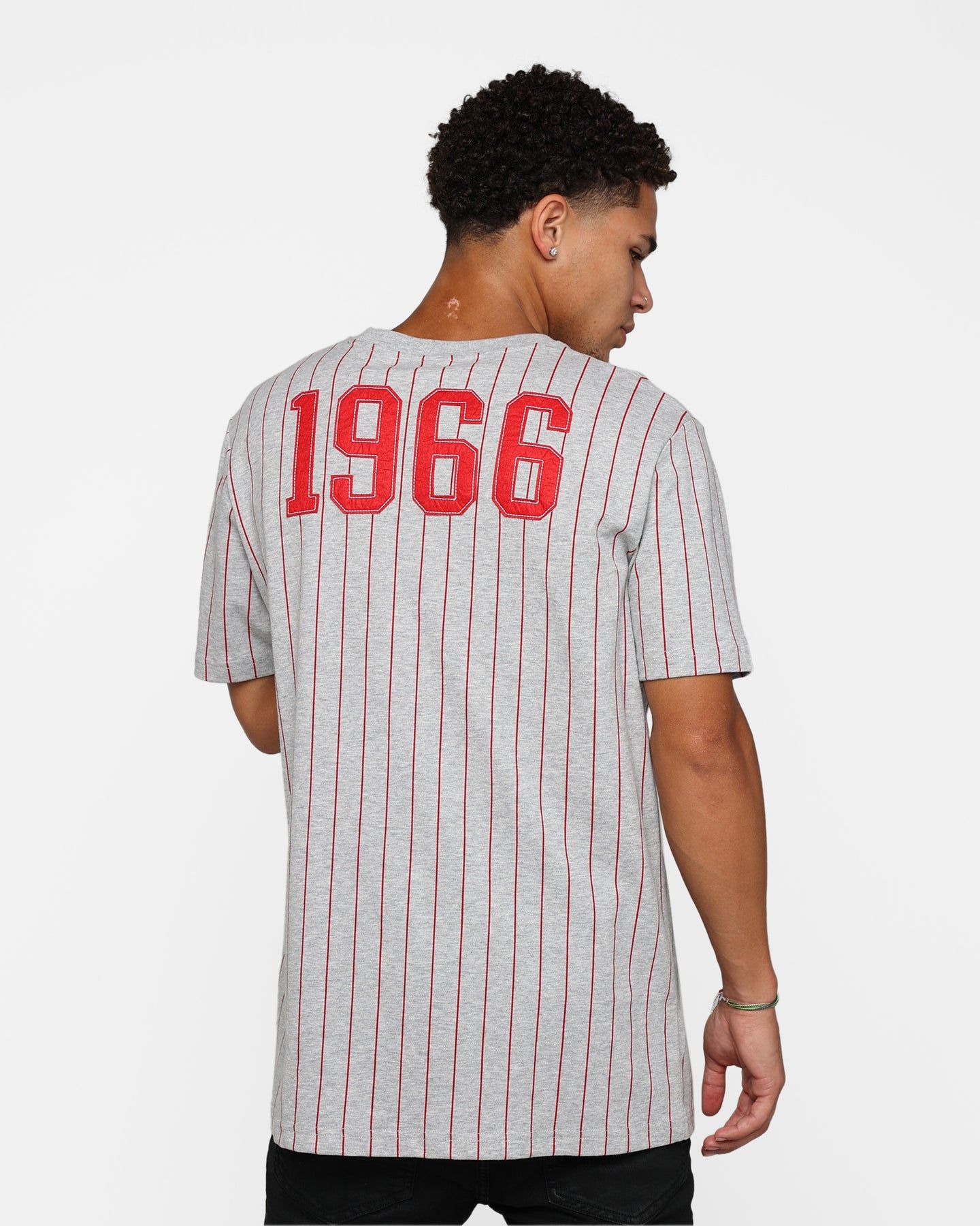 New Era Chicago Bulls Pinstripe T-Shirt Grey sold by Culture Kings product image thumbnail 2