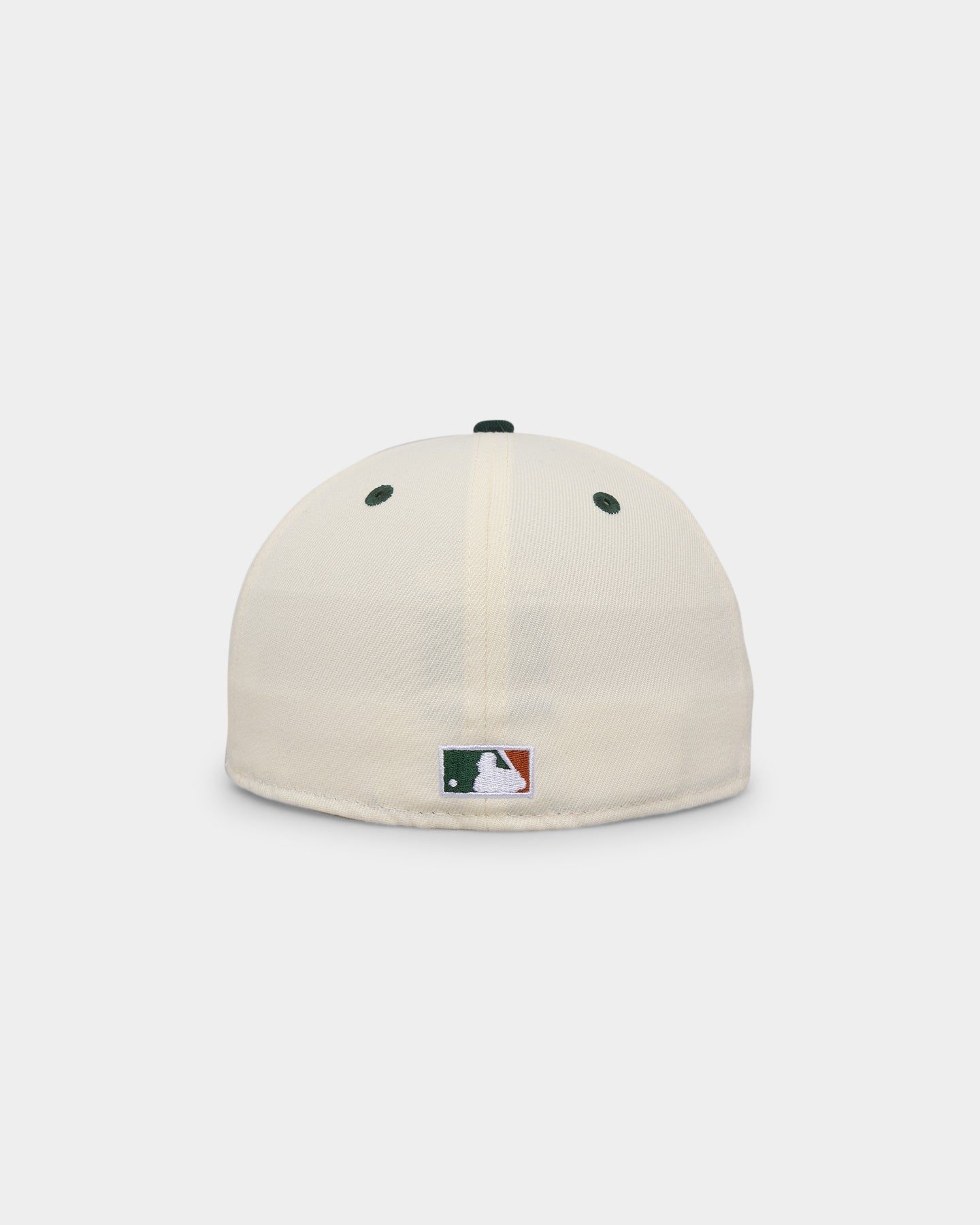 New Era New York Yankees 'Rusty Chrome Green' 59FIFTY Fitted White sold by Culture Kings product image thumbnail 2