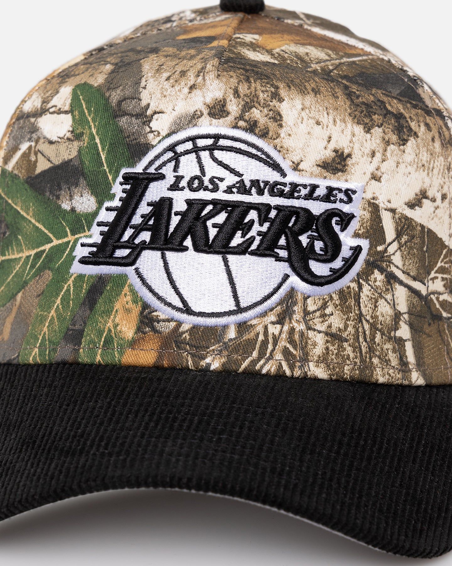 New Era Los Angeles Lakers 'Stealth Edge' 9FORTY A-Frame Snapback Realtree Edge sold by Culture Kings product image thumbnail 2