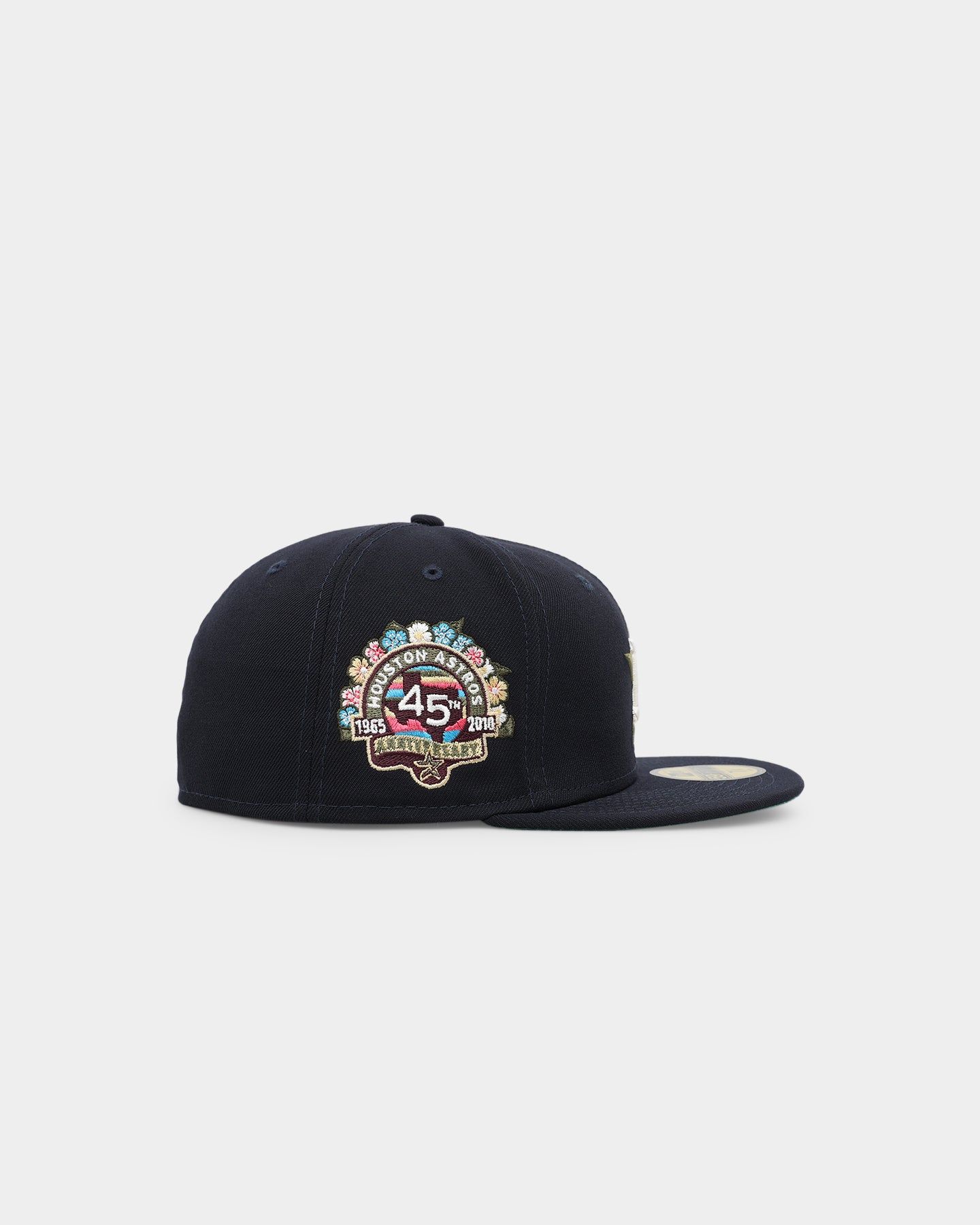 New Era Houston Astros Botanical 59FIFTY Fitted Black sold by Culture Kings product image thumbnail 3