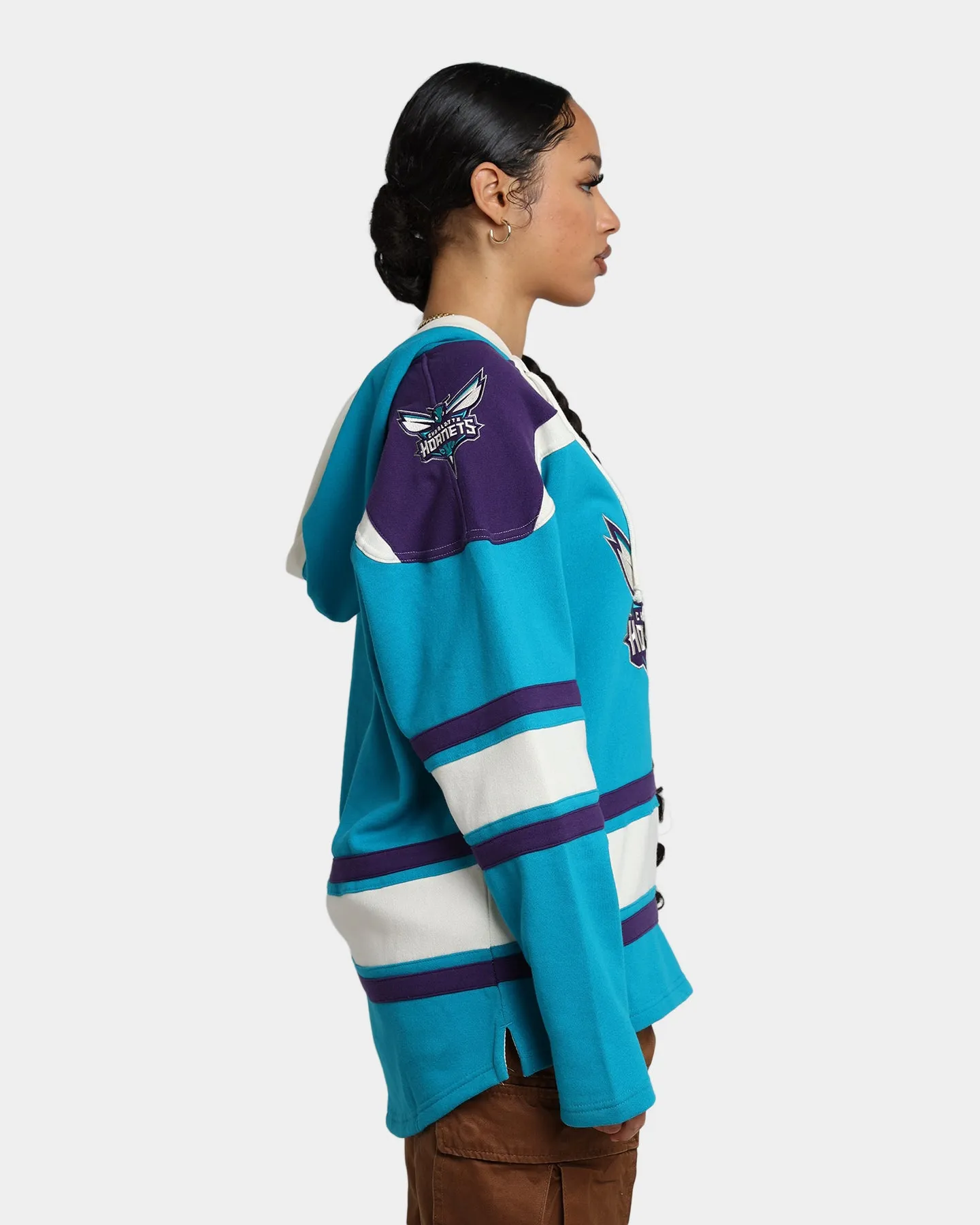 47 Brand Charlotte Hornets Superior Lacer Hoodie Neptune sold by Culture Kings product image thumbnail 5