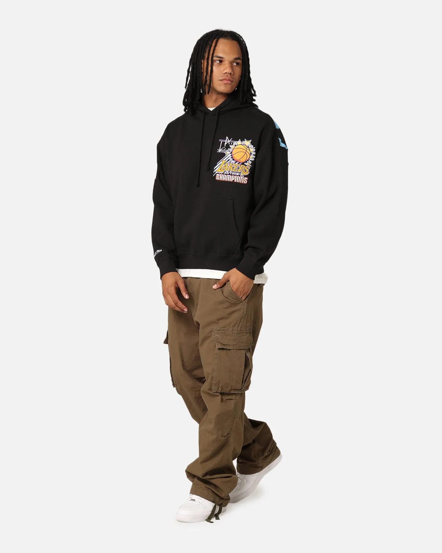 Mitchell & Ness Los Angeles Lakers 17-Time Hoodie Black sold by Culture Kings product image thumbnail 4