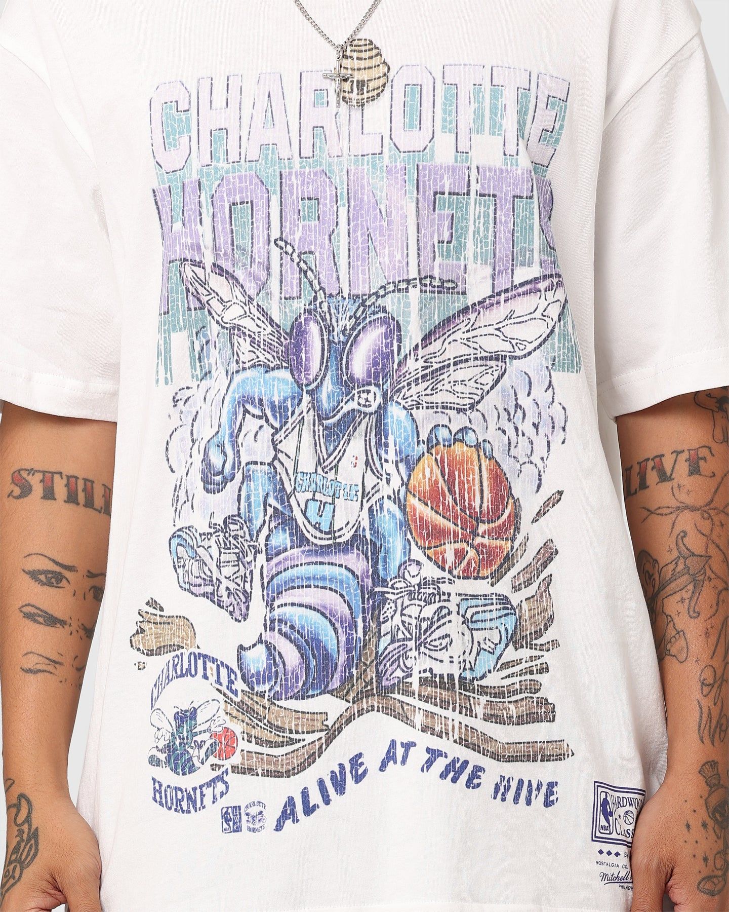Mitchell & Ness Charlotte Hornets Alive In The Hive T-Shirt Vintage White sold by Culture Kings product image thumbnail 3