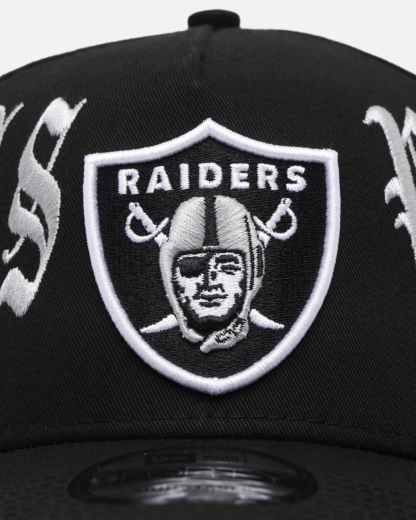 New Era Las Vegas Raiders 'Gothic Script' 9FORTY A-Frame Snapback Black/Grey sold by Culture Kings product image thumbnail 5
