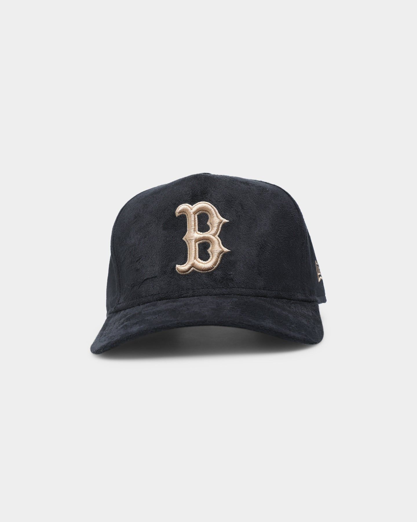 New Era Boston Red Sox 'Black/Tan Suede' 9FORTY K-Frame Strapback sold by Culture Kings product image thumbnail 2