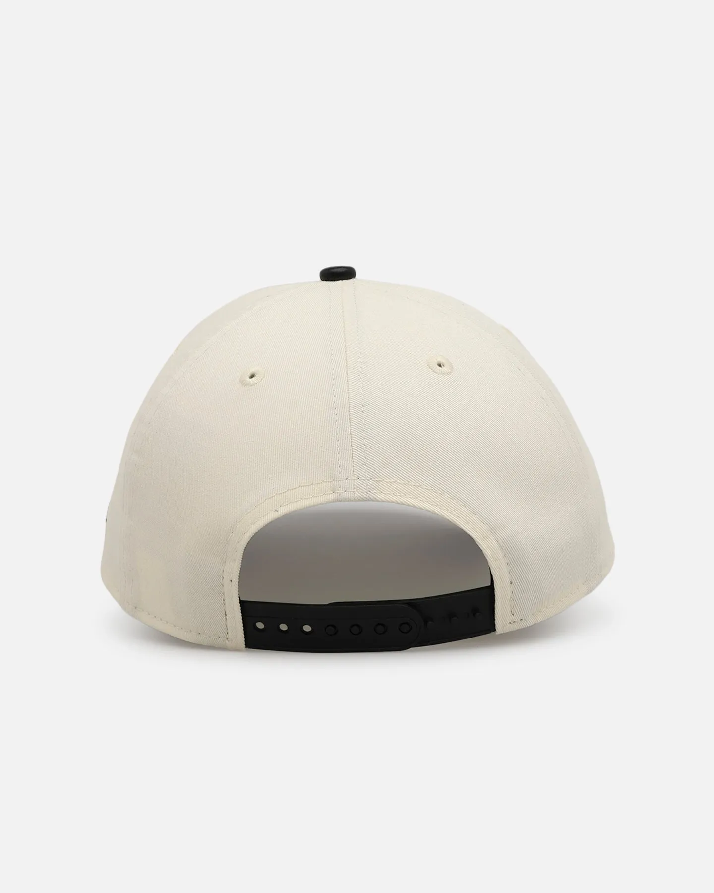 New Era San Francisco 49ers 'Leather Visor' 9FORTY A-Frame Snapback Chrome White/Black sold by Culture Kings product image thumbnail 2