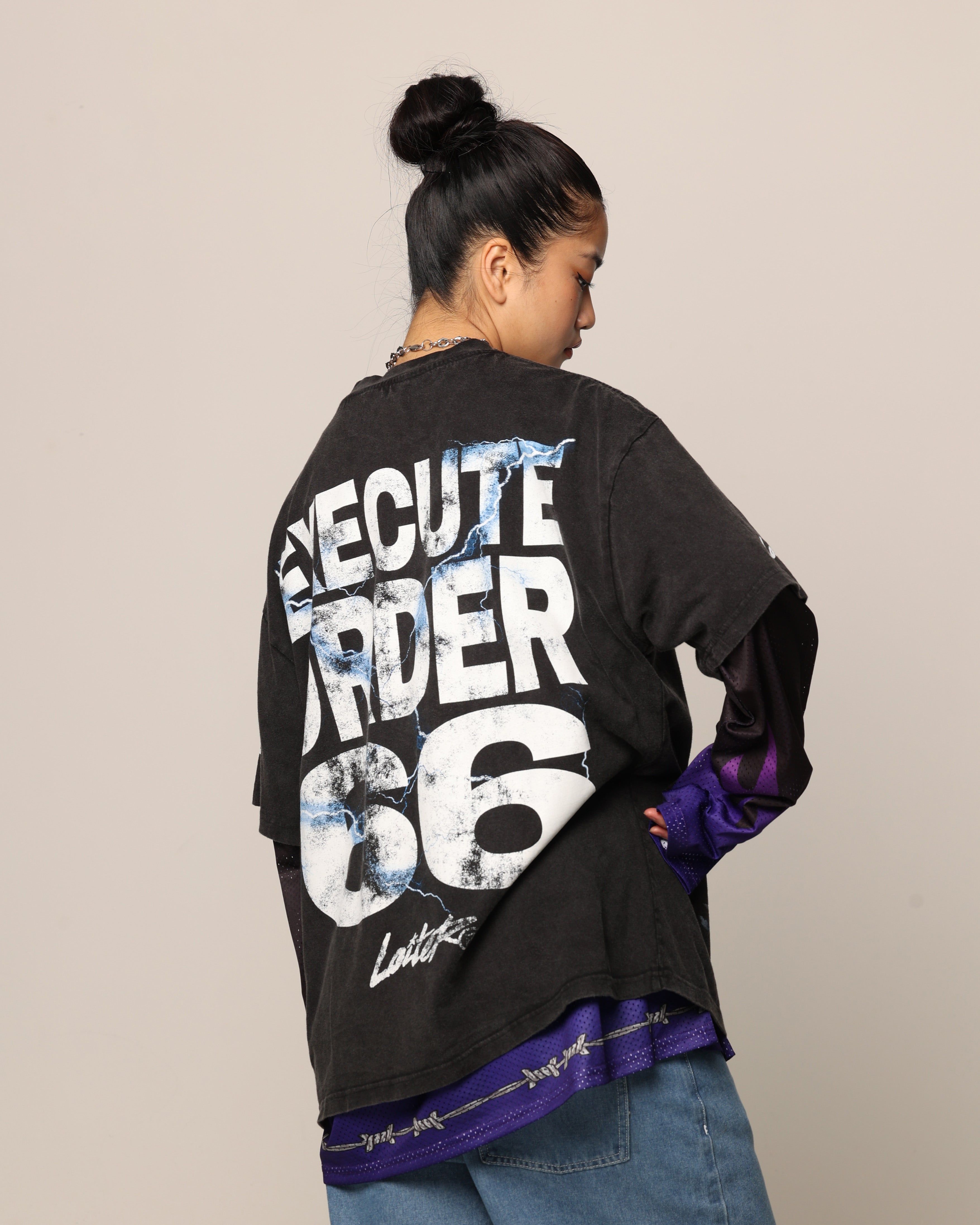 Star Wars Darth Sidious T-Shirt Vintage Black sold by Culture Kings product image thumbnail 2