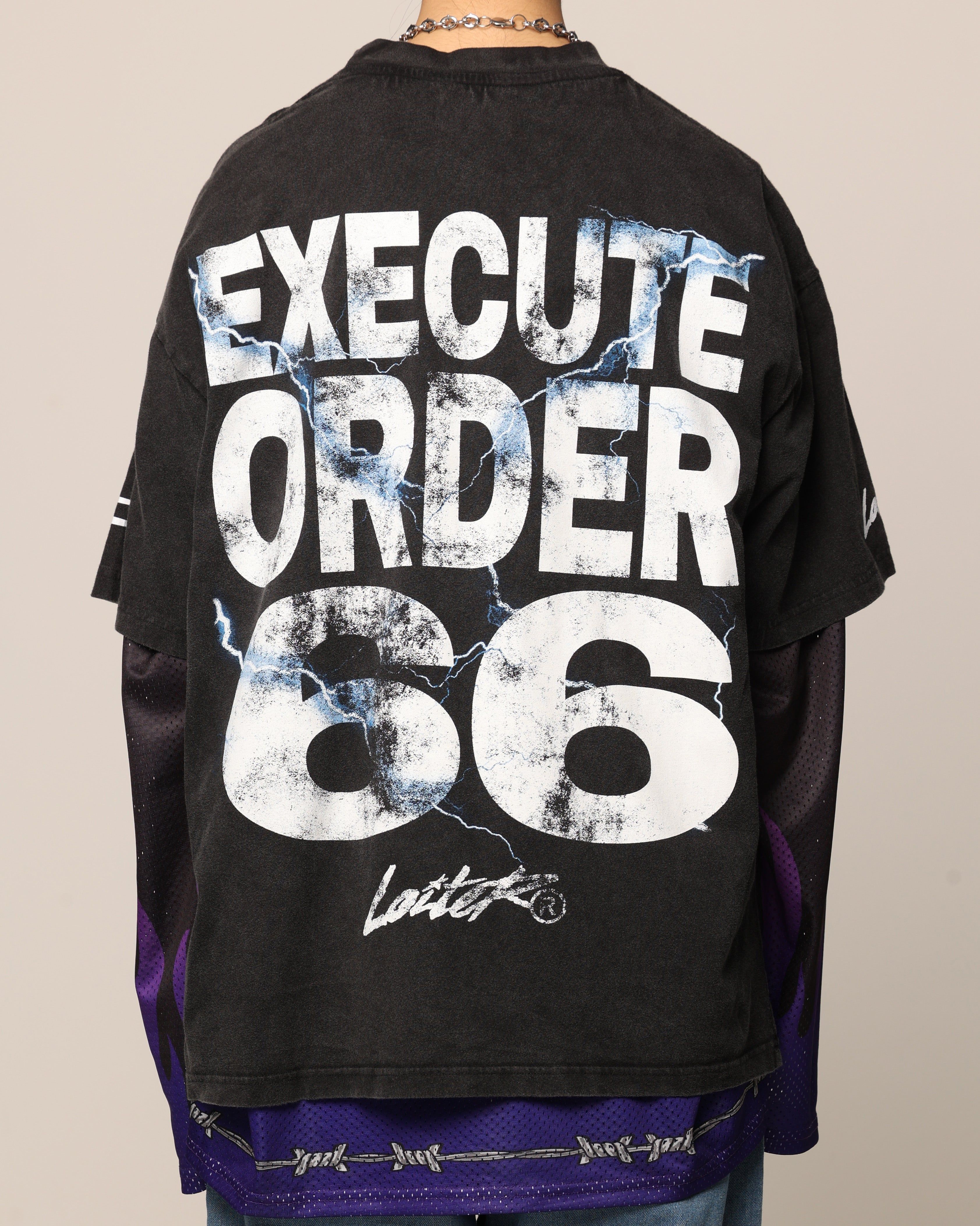 Star Wars Darth Sidious T-Shirt Vintage Black sold by Culture Kings product image thumbnail 5