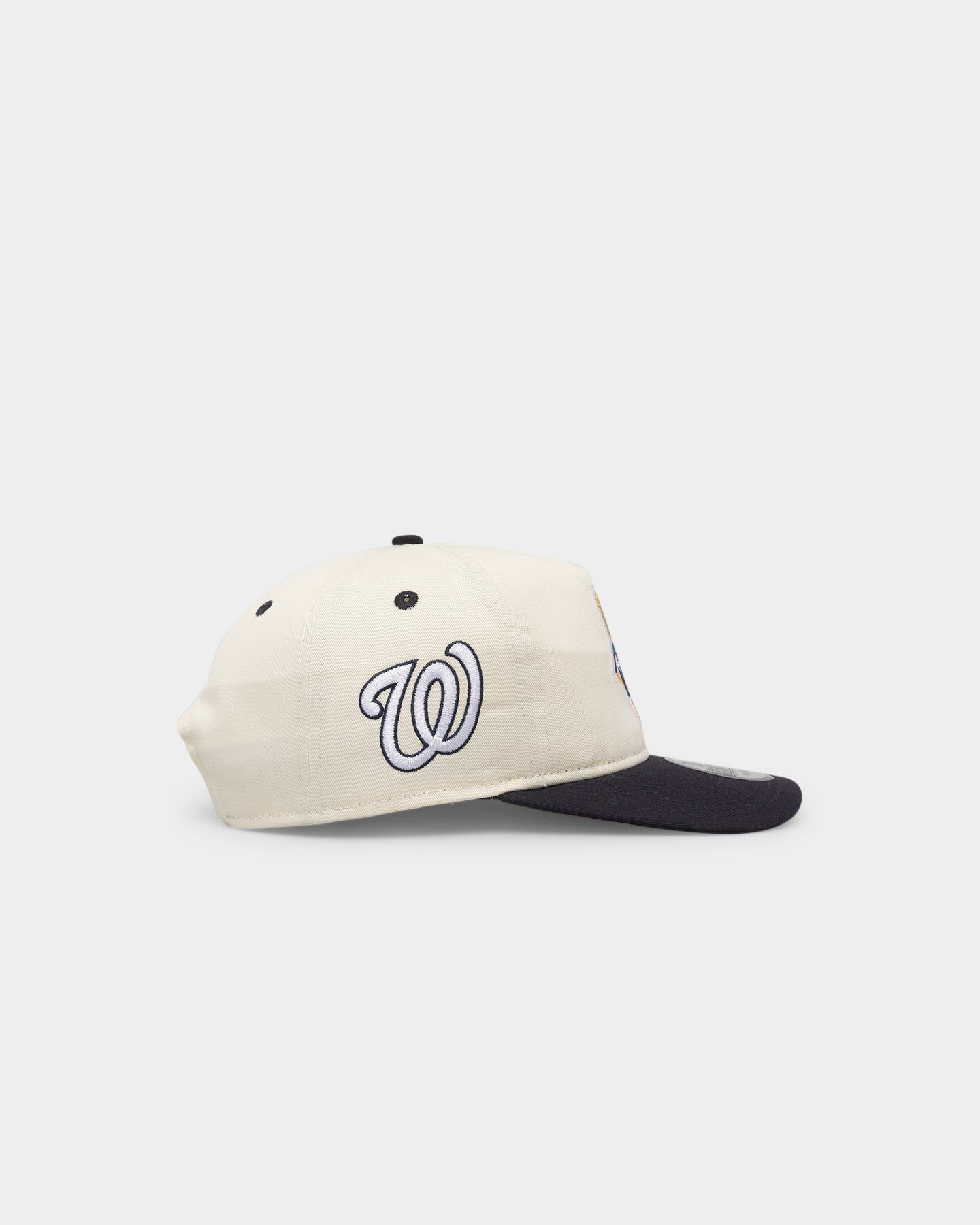 New Era Washington Nationals '2010's World Series Through The Decades' 2019 World Series Golfer Snapback Chrome White sold by Culture Kings product image thumbnail 3