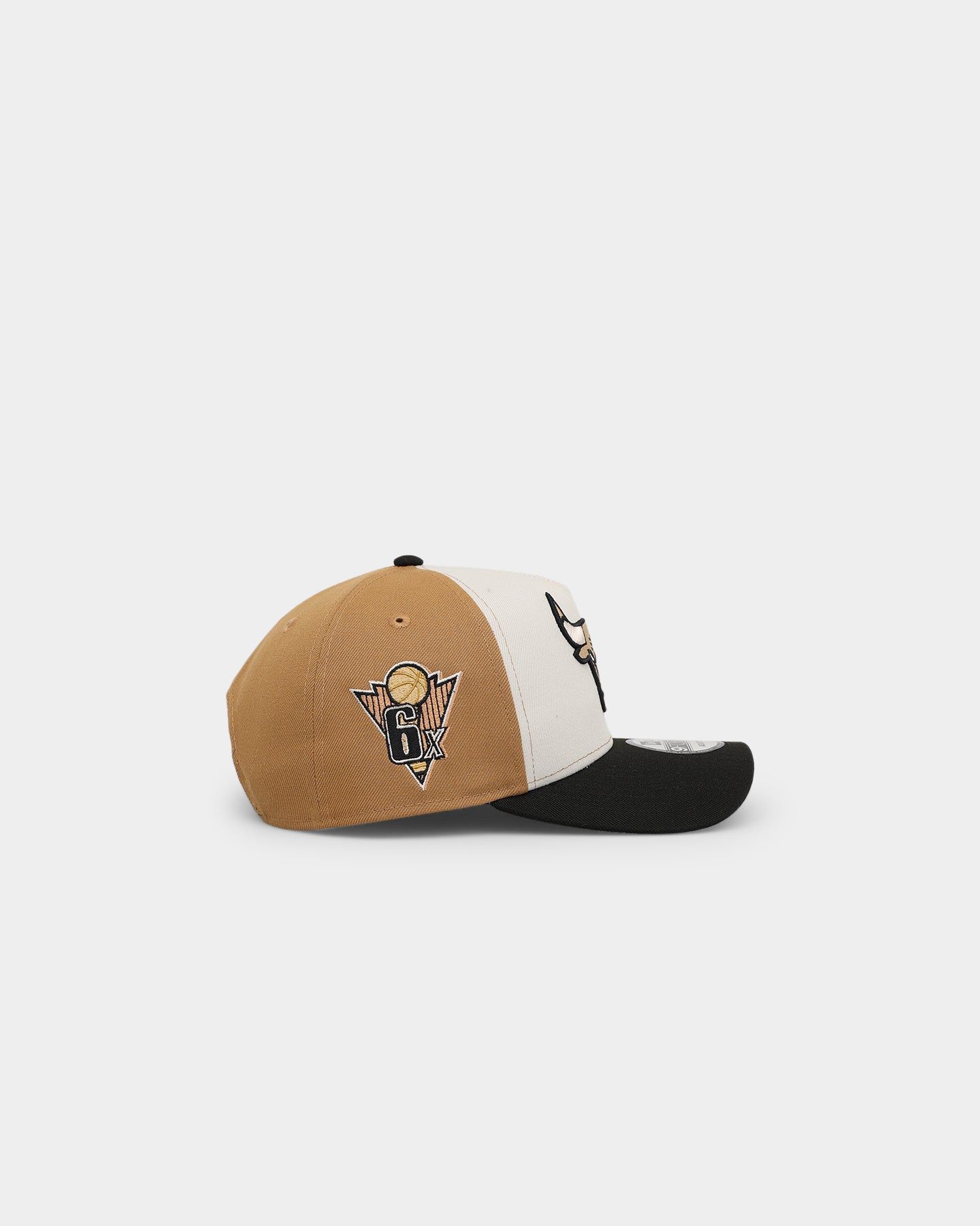 New Era Chicago Bulls 'Desert Tan' 9FORTY A-Frame Snapback Stone/Wheat sold by Culture Kings product image thumbnail 3