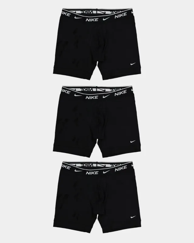 Nike Everyday Stretch Cotton Trunk Black/Black/Black sold by Culture Kings