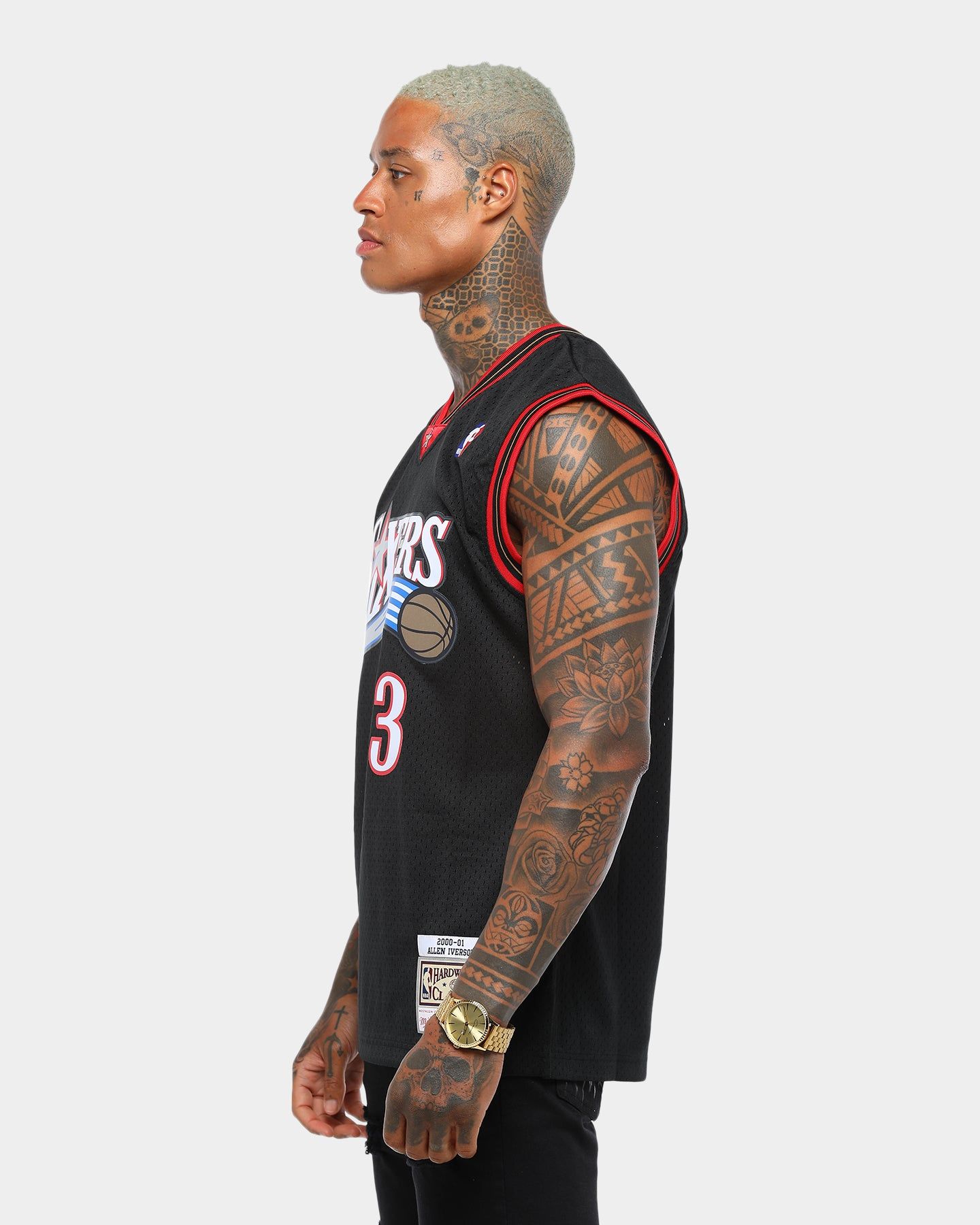 Mitchell & Ness Philadelphia 76ers Allen Iverson #3 Swingman Jersey Black sold by Culture Kings product image thumbnail 4
