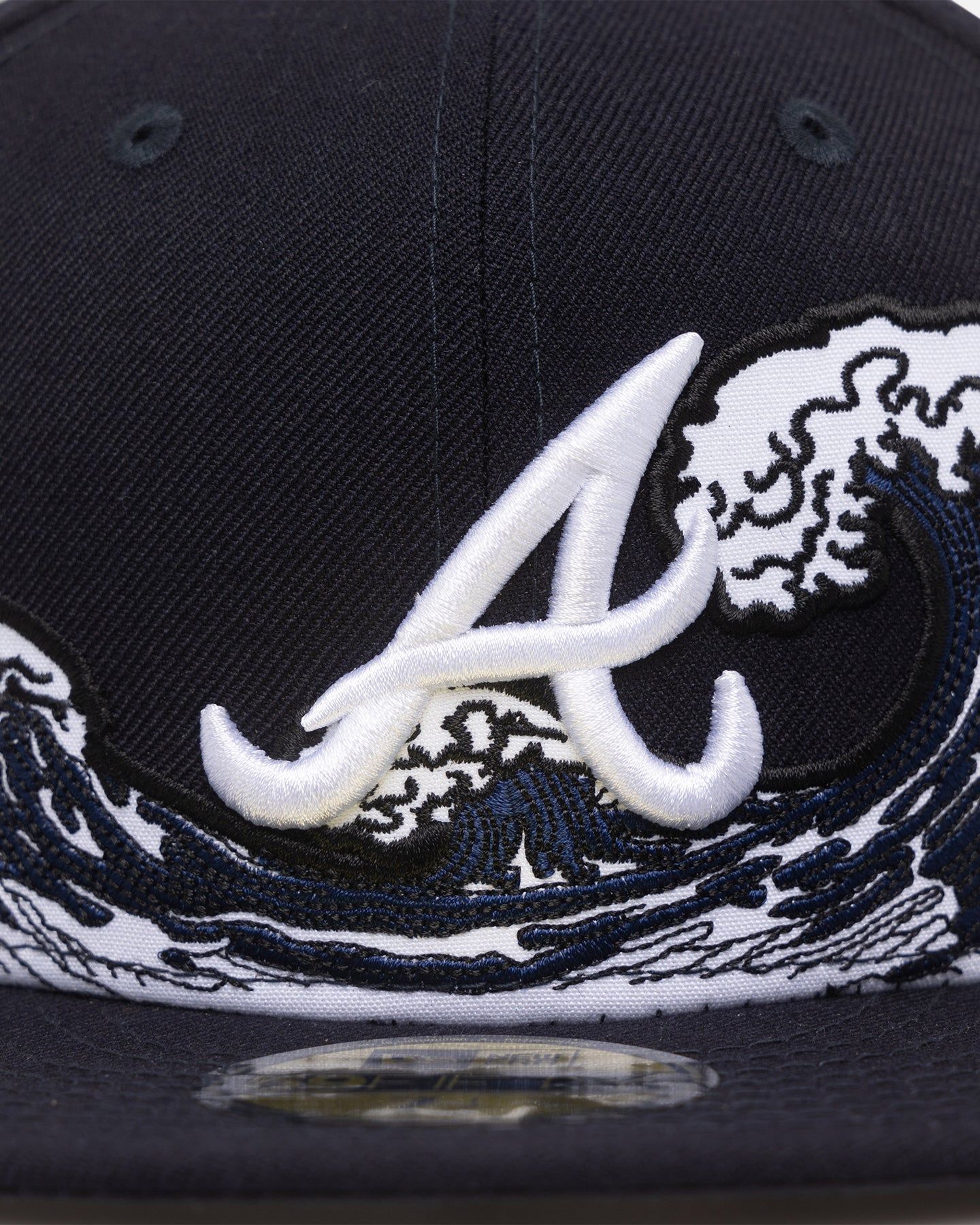 New Era Atlanta Braves "Wave" 59FIFTY Fitted Navy/White sold by Culture Kings product image thumbnail 5