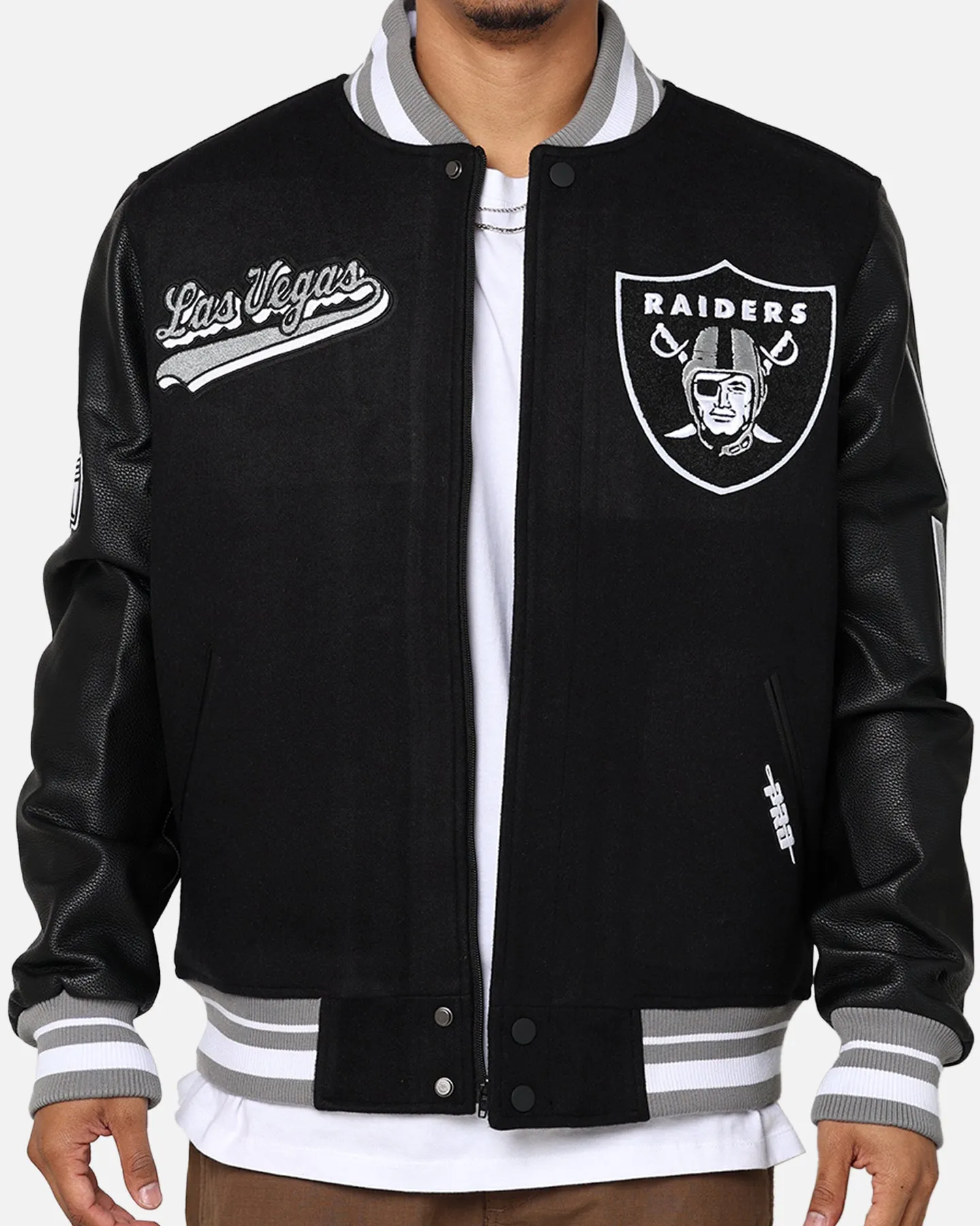 Pro Standard Las Vegas Raiders Wool Varsity Jacket Black/Grey sold by Culture Kings product image thumbnail 4