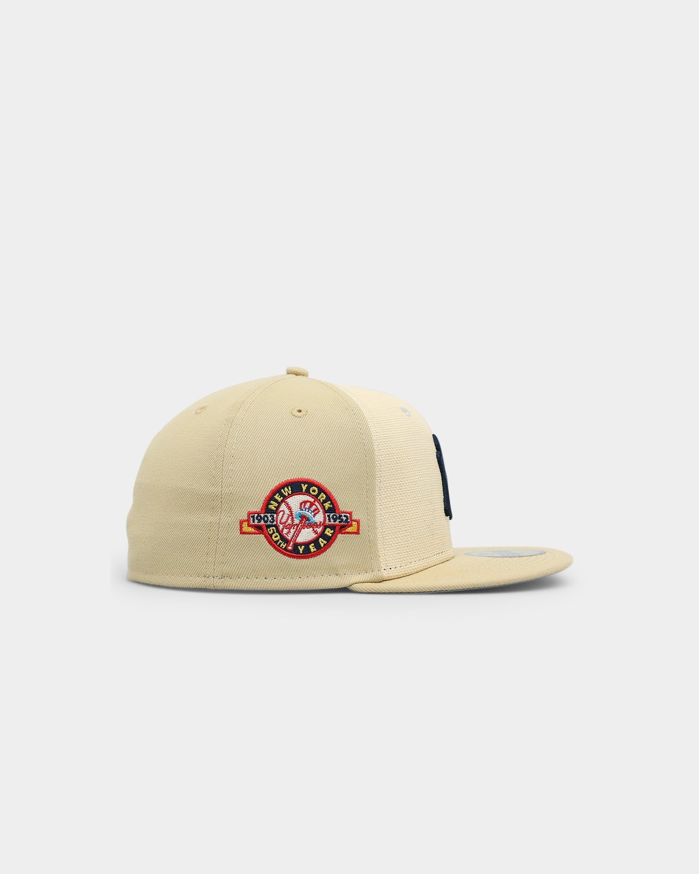New Era New York Yankees 59FIFTY Fitted Vegas Gold sold by Culture Kings product image thumbnail 3