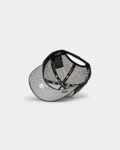 New Era Oakland Raiders 'Beef & Broccoli' 9FORTY K-Frame Snapback Chrome White sold by Culture Kings