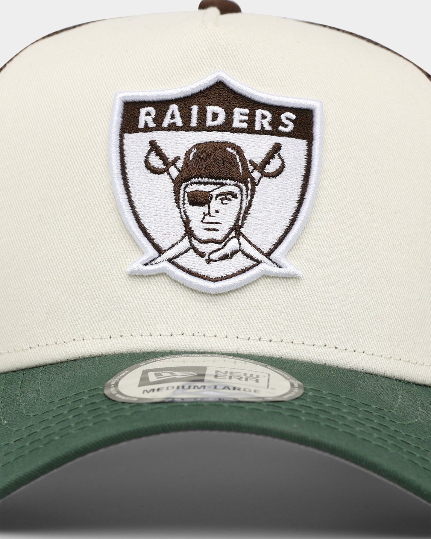 New Era Oakland Raiders 'Beef & Broccoli' 9FORTY K-Frame Snapback Chrome White sold by Culture Kings product image thumbnail 5