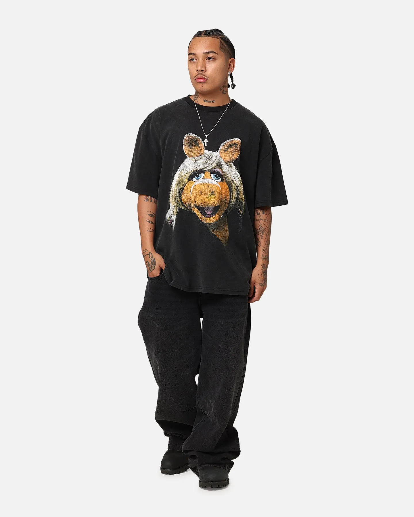 American Thrift Disney The Muppets Miss Piggy Heavy T-Shirt Vintage Black sold by Culture Kings product image thumbnail 3