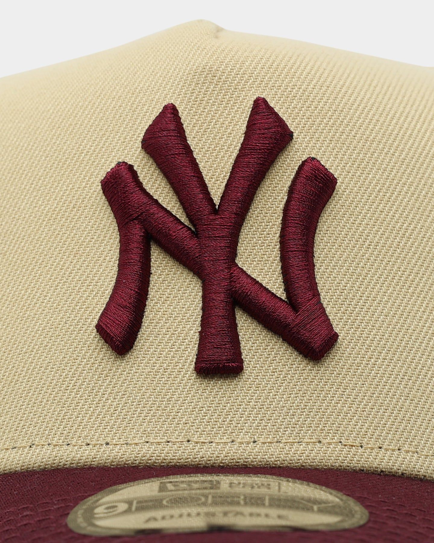 New Era New York Yankees 9FORTY A-Frame 2-Tone Snapback Gold sold by Culture Kings product image thumbnail 5