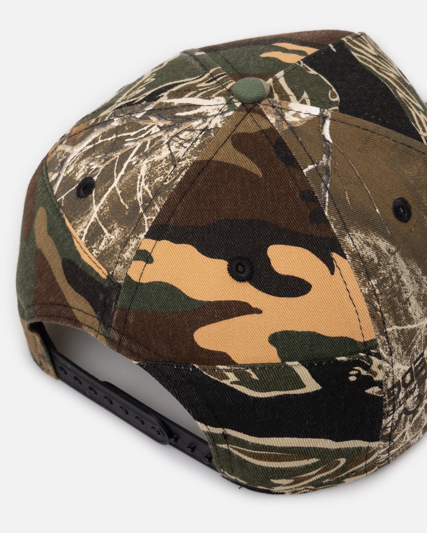 New Era Chicago White Sox 'Patchwork Camo' 9FORTY A-Frame Snapback Woodland Camo sold by Culture Kings product image thumbnail 2
