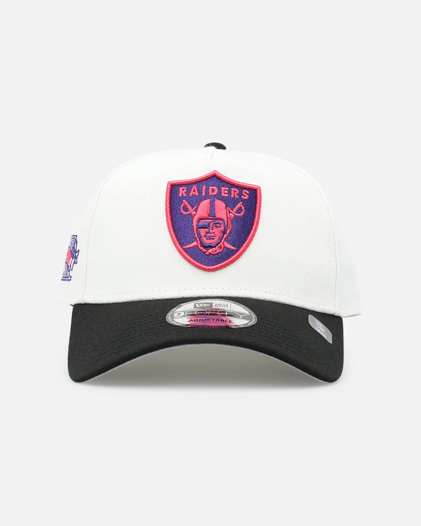 New Era Las Vegas Raiders 'Neon Nights' 9FORTY Snapback Chrome/Black sold by Culture Kings