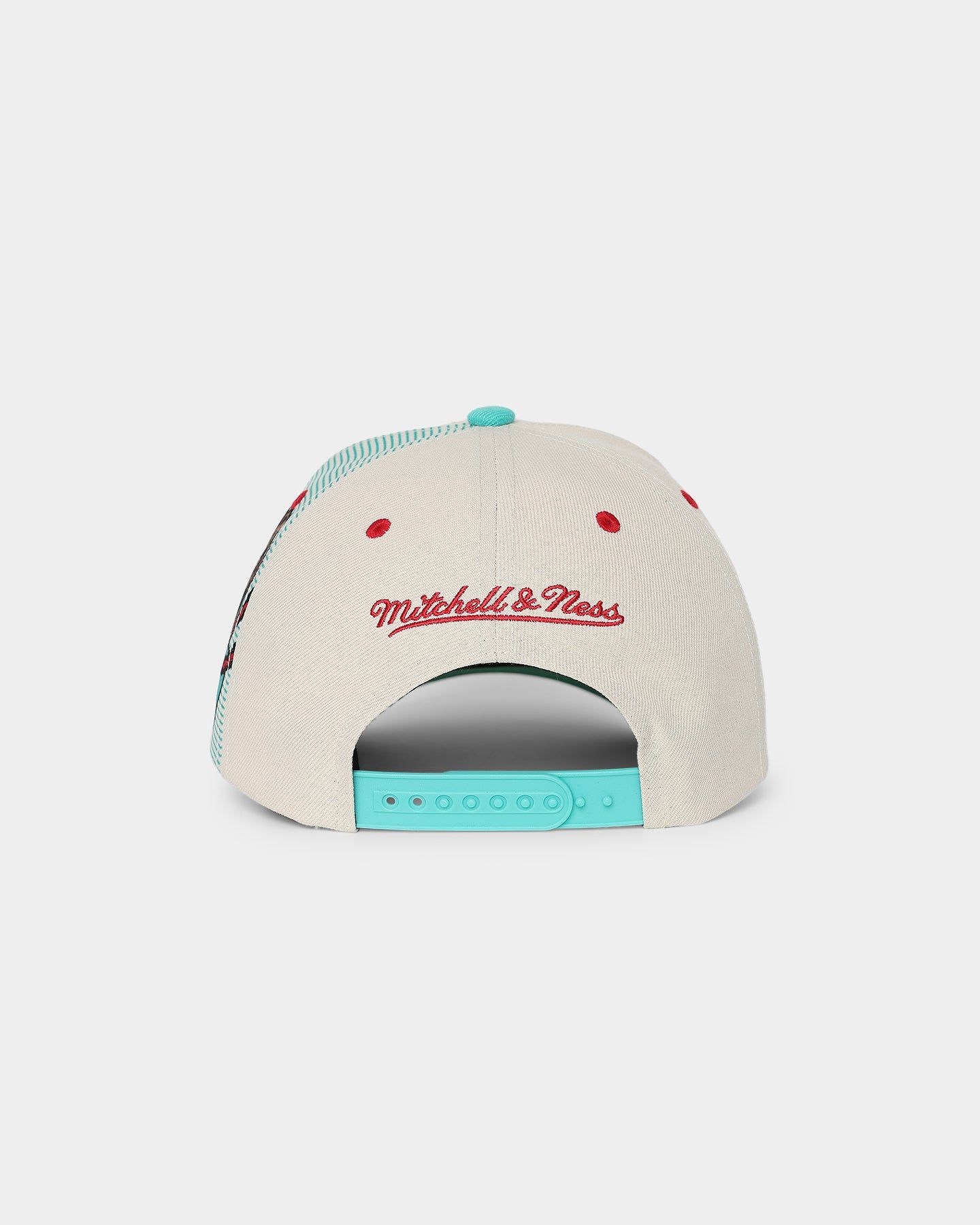 Mitchell & Ness Vancouver Grizzlies '90s Training Camp' Pro Crown Snapback Cream sold by Culture Kings product image thumbnail 3