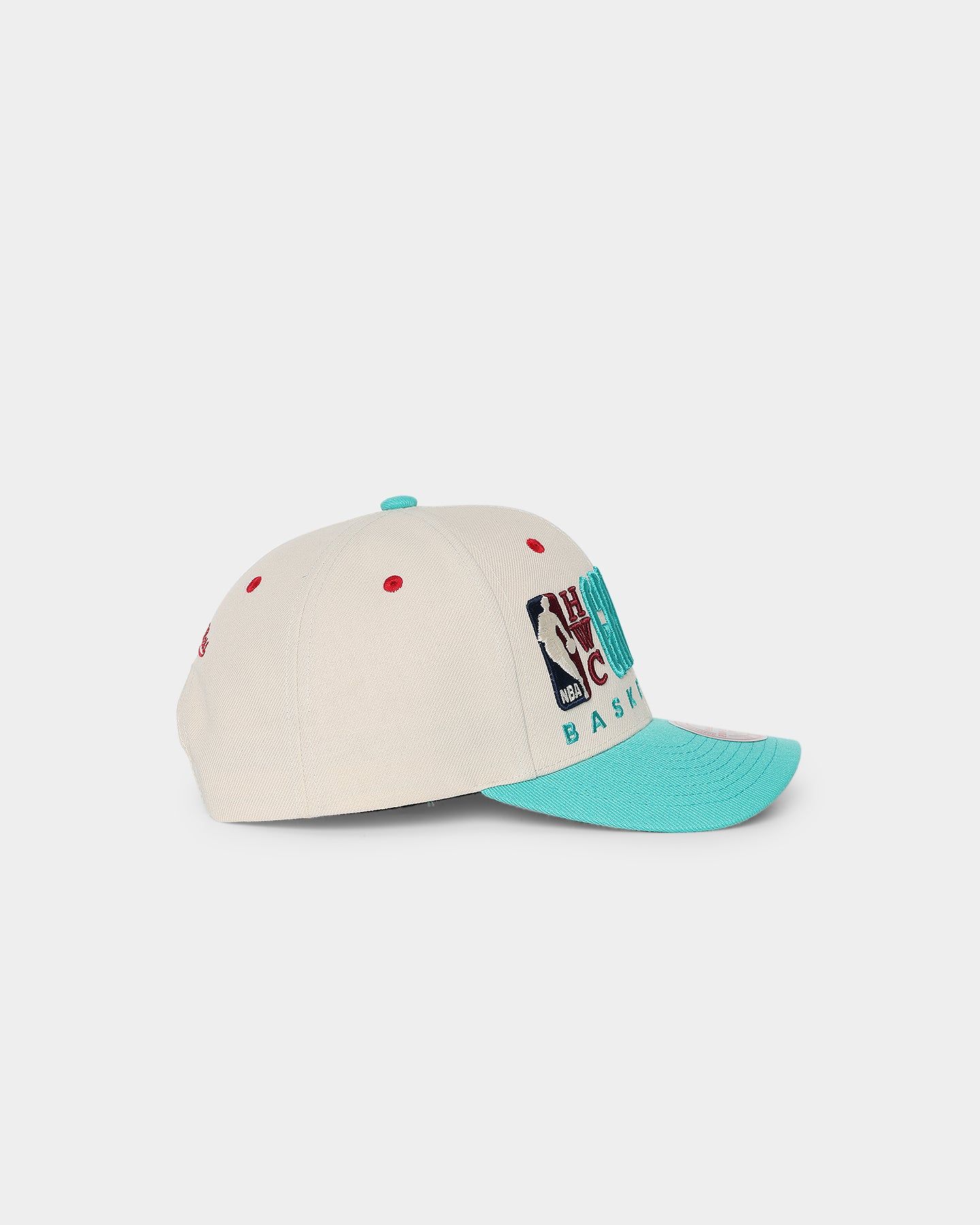 Mitchell & Ness Vancouver Grizzlies '90s Training Camp' Pro Crown Snapback Cream sold by Culture Kings product image thumbnail 4