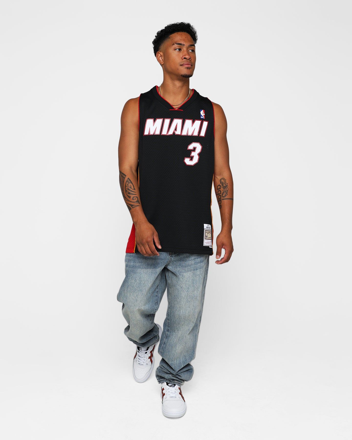 Mitchell & Ness Miami Heat Dwyane Wade 2012-2013 Swing Jersey Black sold by Culture Kings product image thumbnail 3