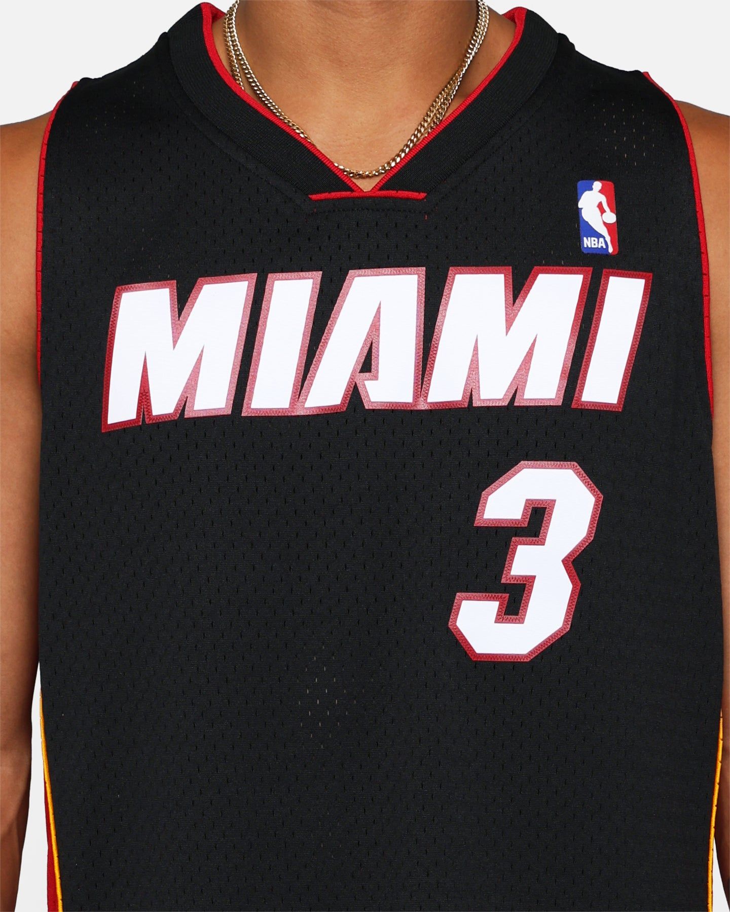 Mitchell & Ness Miami Heat Dwyane Wade 2012-2013 Swing Jersey Black sold by Culture Kings product image thumbnail 4
