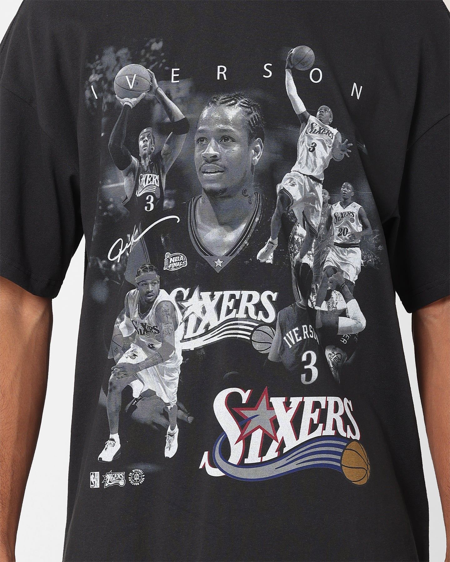 Mitchell & Ness Philadelphia 76ers Allen Iverson Player Photo T-Shirt Faded Black sold by Culture Kings product image thumbnail 3