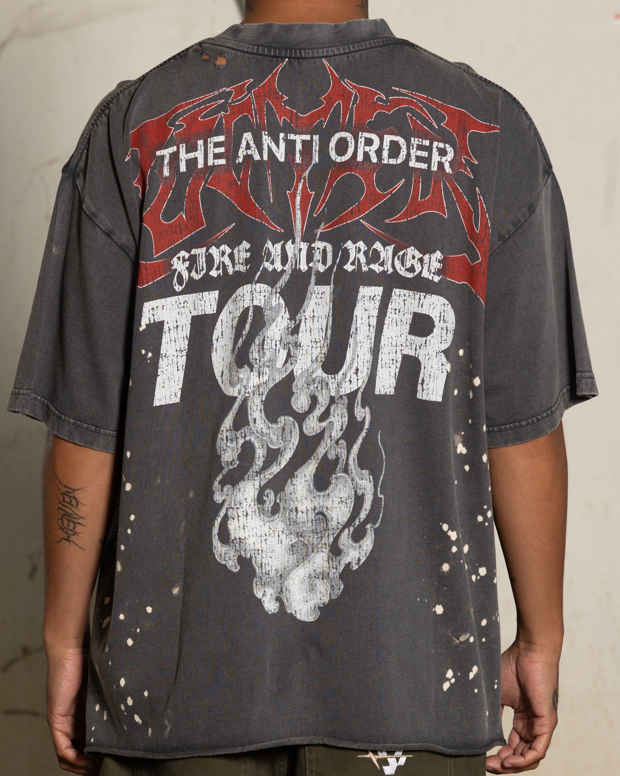 loiter anti human tour tシャツ Loiter X The Anti Order Anti Human Tour Vintage T-Shirt