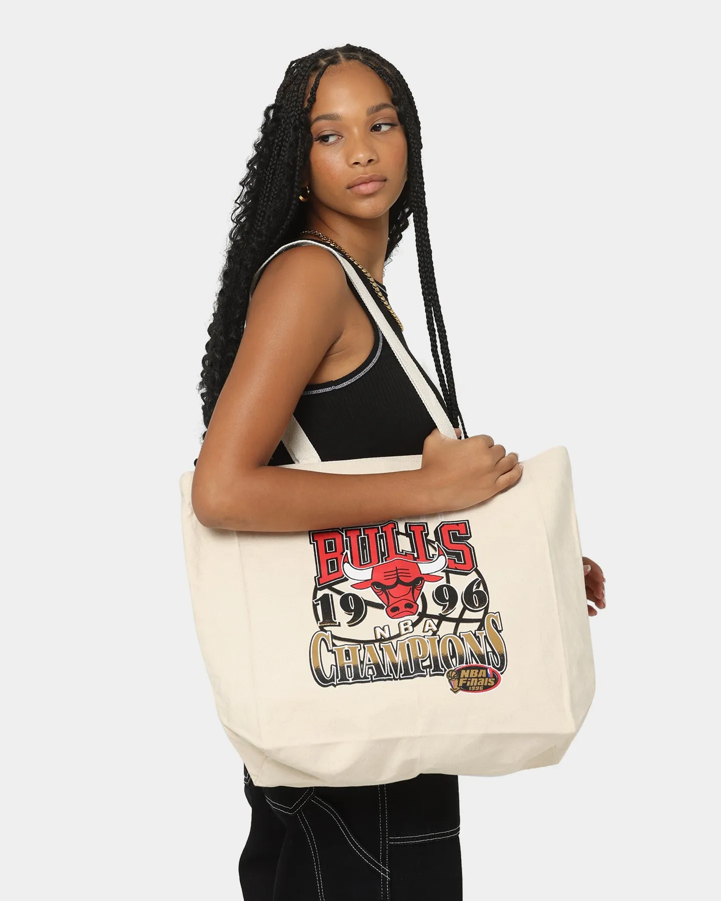 Mitchell & Ness Chicago Bulls Graphic Tote Bag Cream sold by Culture Kings product image thumbnail 2