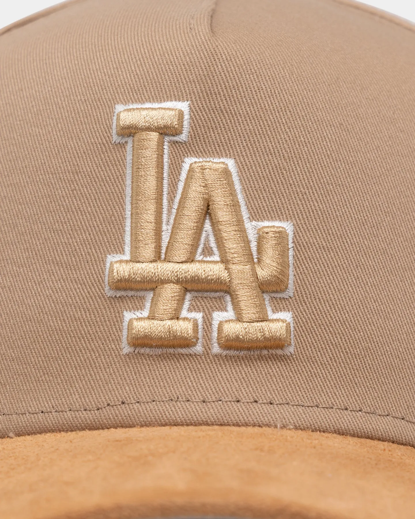 New Era Los Angeles Dodgers 'Desert Suede' 9FORTY A-Frame Snapback Camel/Wheat sold by Culture Kings product image thumbnail 5