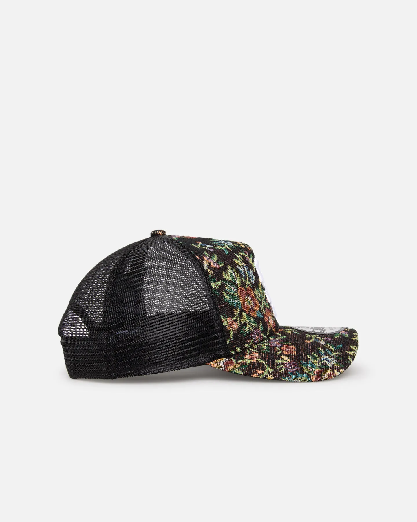 New Era San Francisco Giants 'Black Floral Tapestry' 9FORTY A-Frame Trucker Snapback Tapestry sold by Culture Kings product image thumbnail 4