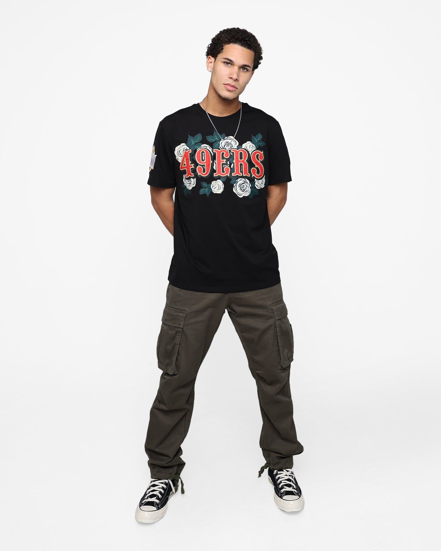 Pro Standard San Francisco 49ers Roses T-Shirt Black sold by Culture Kings product image thumbnail 2