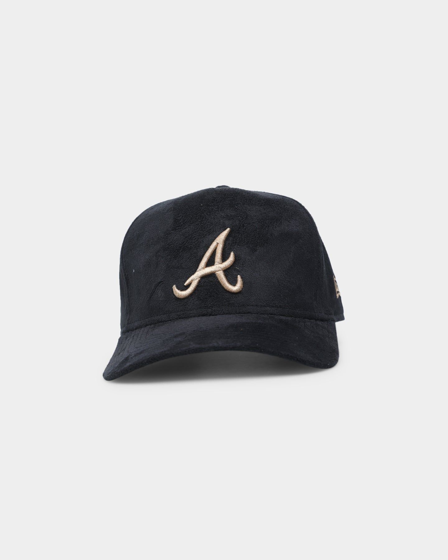 New Era Atlanta Braves 'Black/Tan Suede' 9FORTY K-Frame Strapback sold by Culture Kings product image thumbnail 2