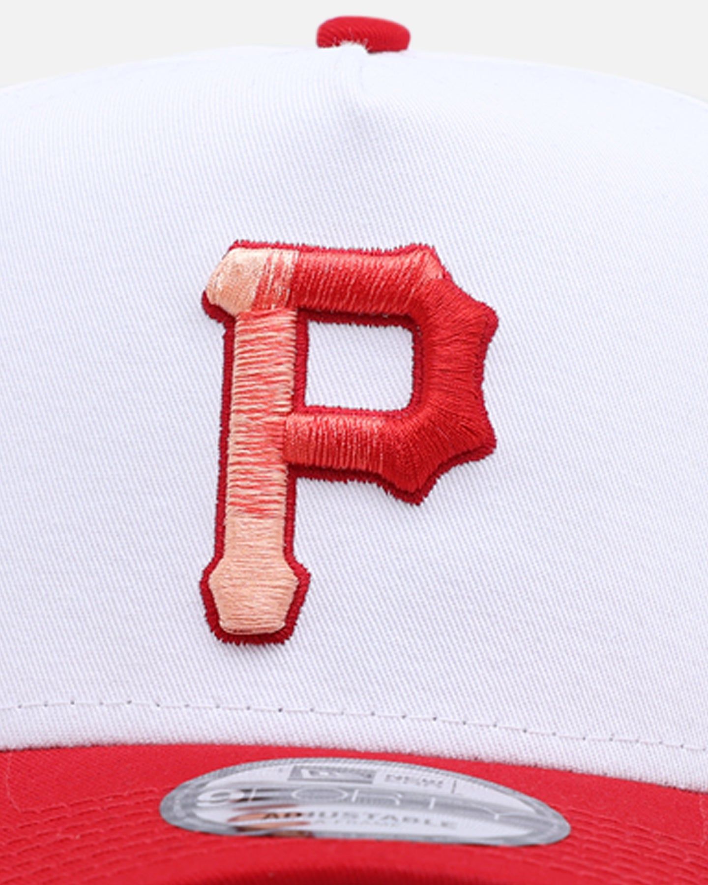 New Era Pittsburgh Pirates 'Satin Blaze' 9FORTY A-Frame Snapback White/Scarlet sold by Culture Kings product image thumbnail 5