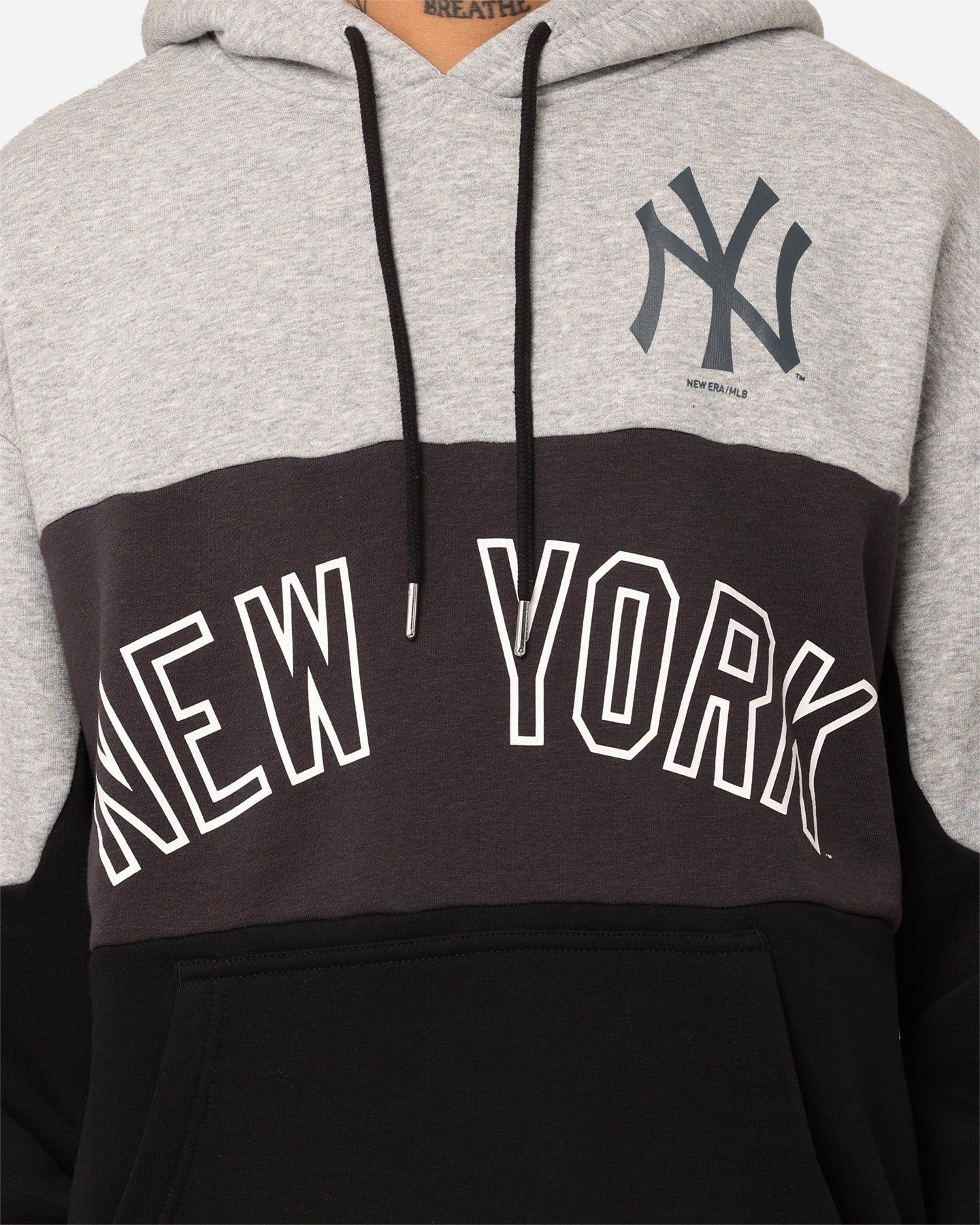 New Era New York Yankees Panel Hoodie Black sold by Culture Kings product image thumbnail 3
