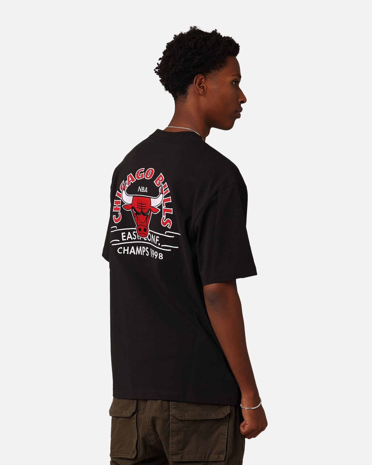 Mitchell & Ness Chicago Bulls Arch T-Shirt Faded Black sold by Culture Kings product image thumbnail 2