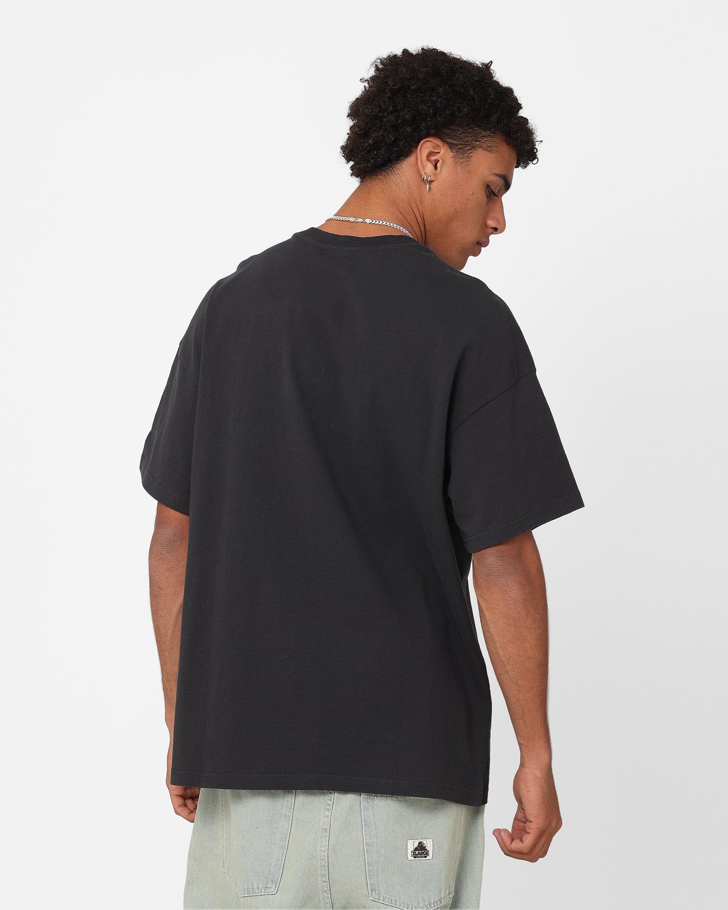 Mitchell & Ness Chicago Bulls Dennis Rodman Player Photo T-Shirt Faded Black sold by Culture Kings product image thumbnail 4