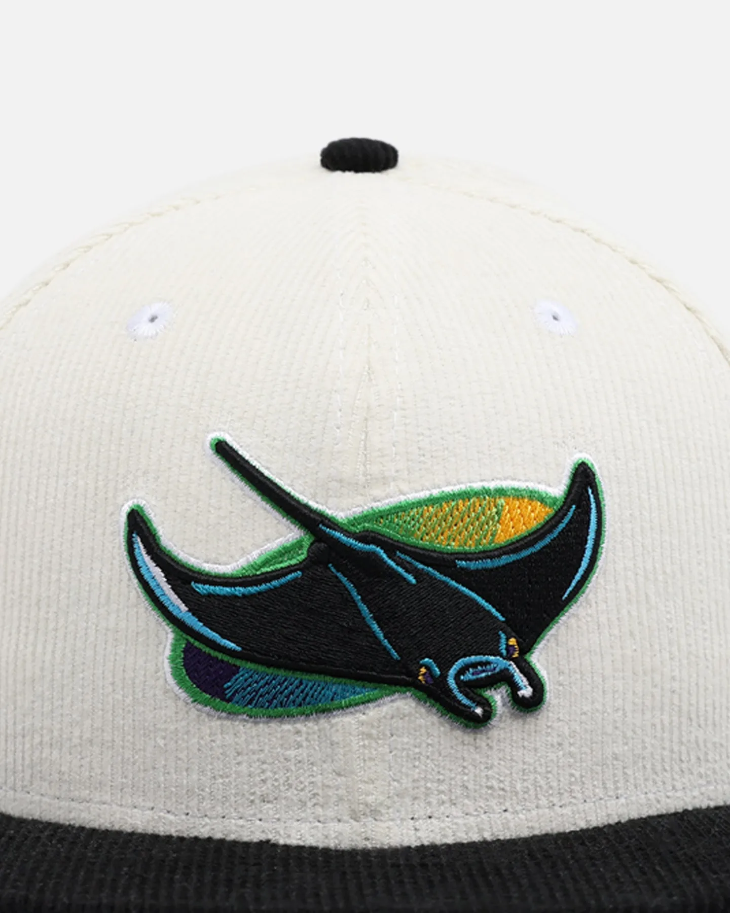 New Era Tampa Bay Rays '2-Tone Corduroy' 59FIFTY Fitted Chrome/Black sold by Culture Kings product image thumbnail 5