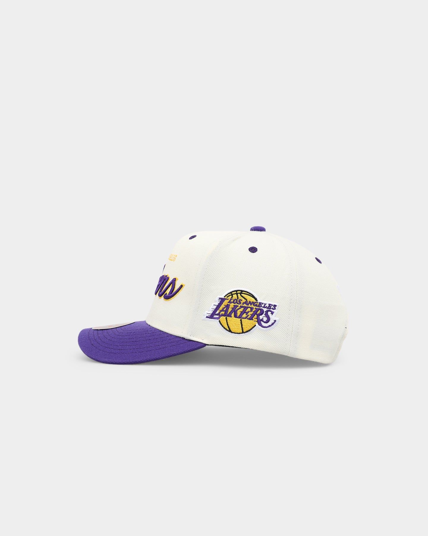 Mitchell & Ness Los Angeles Lakers Team Script OG Snapback Vintage Cream sold by Culture Kings product image thumbnail 4