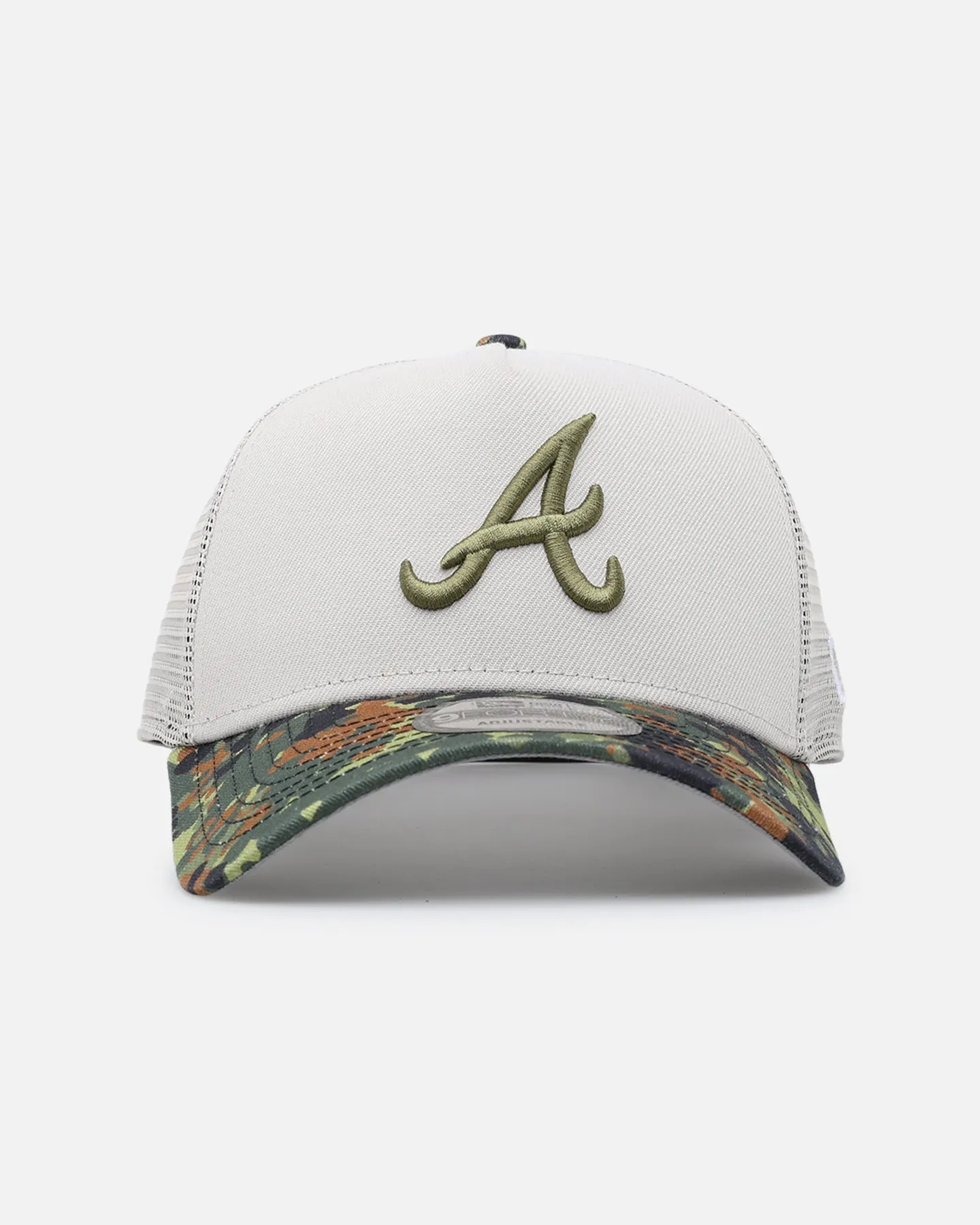 New Era Atlanta Braves "Camo Visor" 9FORTY A-Frame Trucker Snapback Stone/Olive sold by Culture Kings